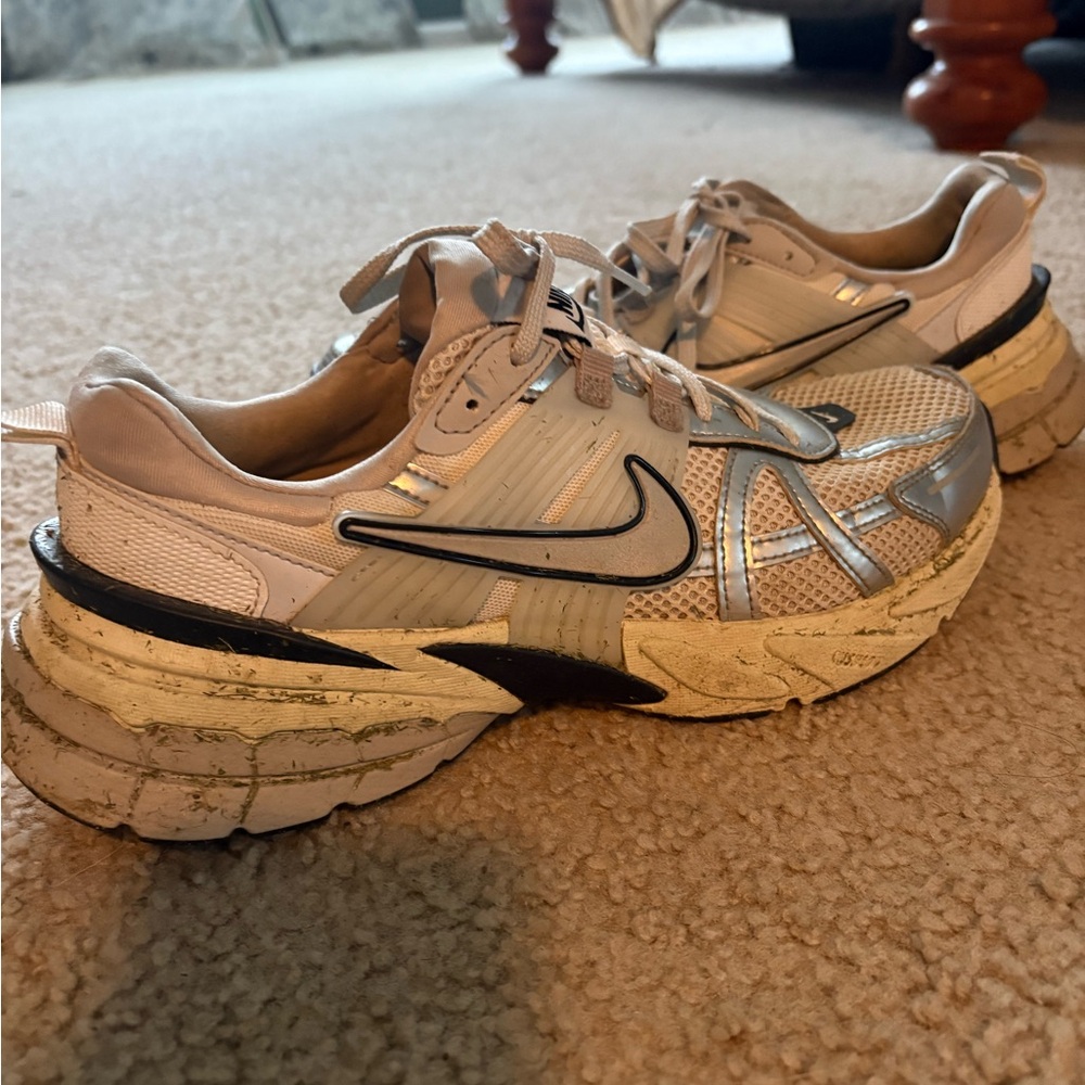 Nike V2K Run Sneakers in white silver and navy.